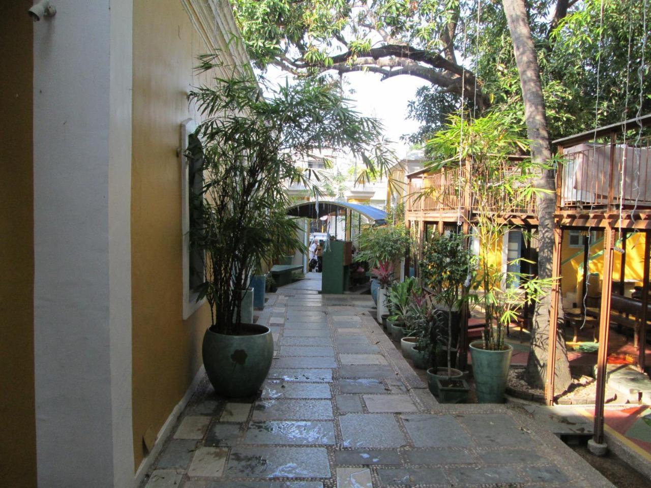 Hotel Du Parc Pondicherry Exterior foto